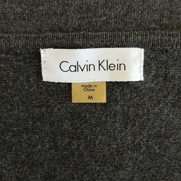 🎁NWOT Calvin Klein Dress. Grommets on Neckline & Bottom Zippers on Sleeve Cuffs - Picture 14 of 15